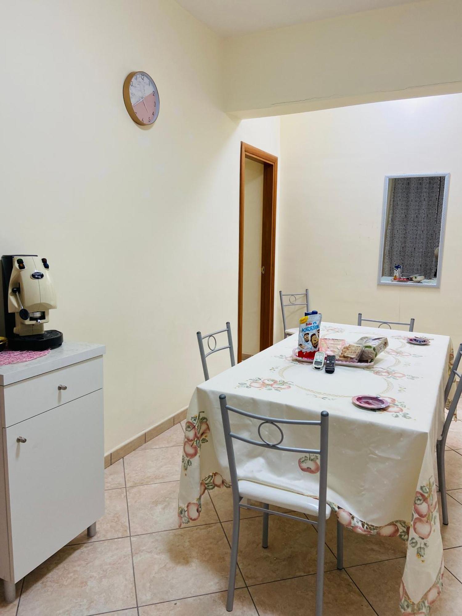 Blessingnarrowstreet95 Appartement Napels Buitenkant foto